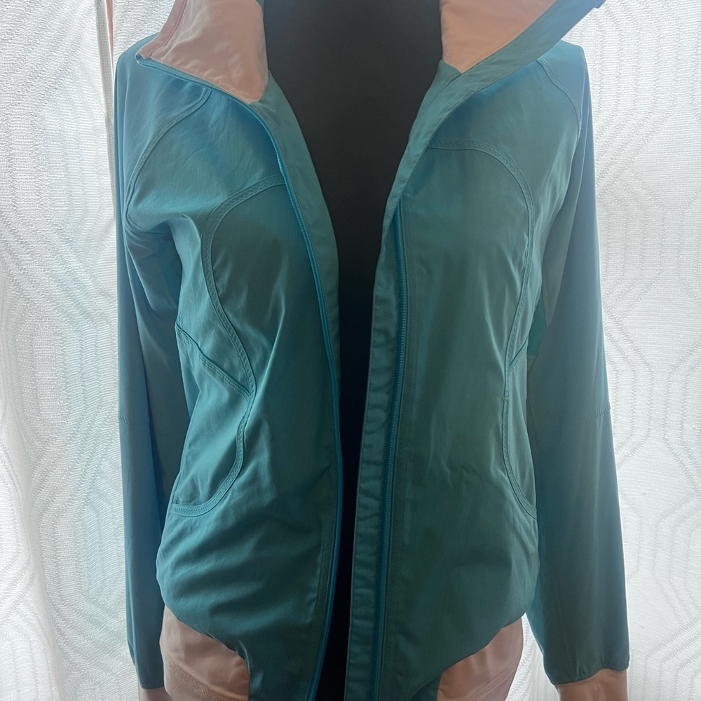 lululemon athletica Teal and Beige Utility Jacket